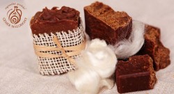 Hodv�bne pohladenie s koz�m mliekom